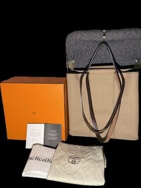 Authentic HERMES Toile Cabag Twist 42 GM Etoupe Gently Used